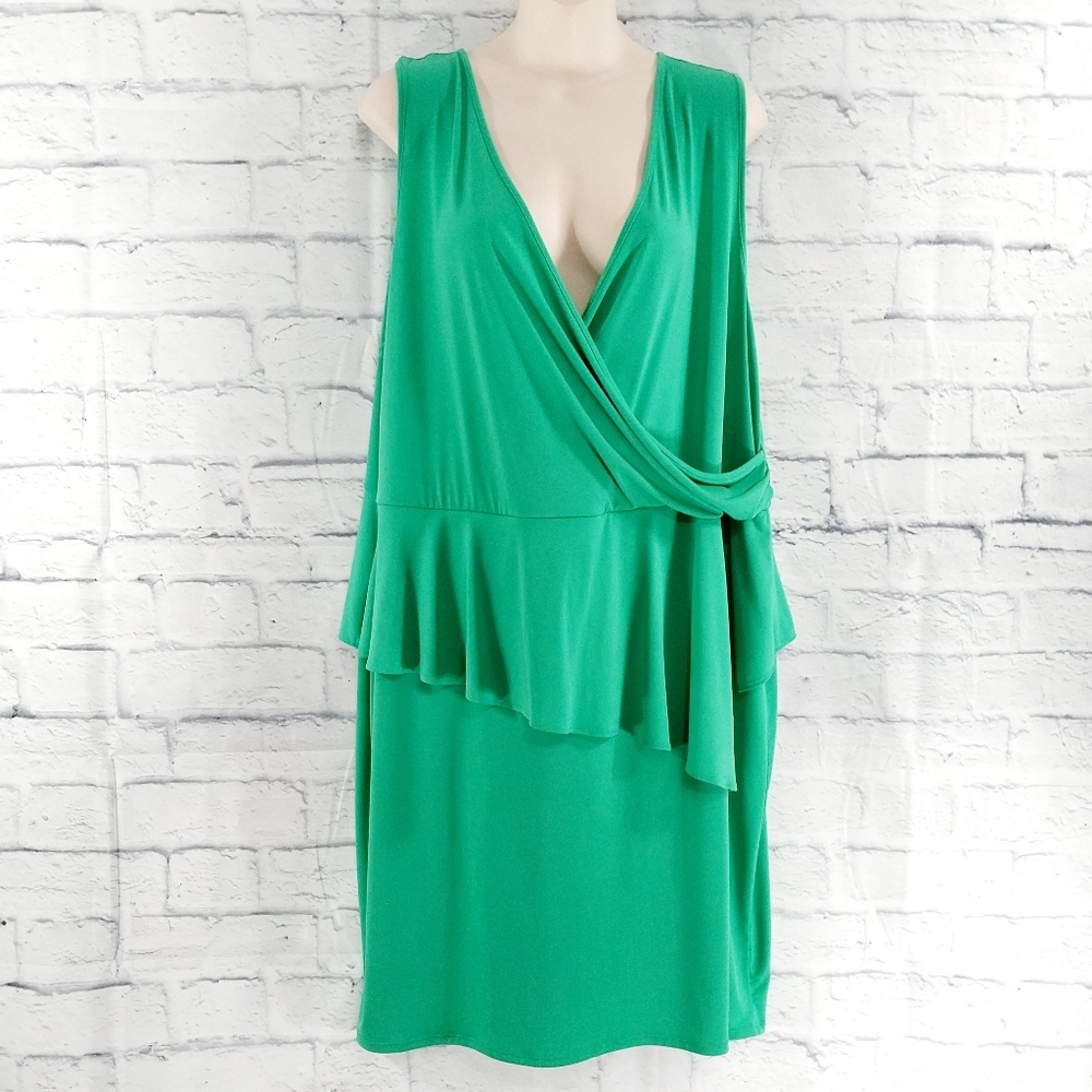 🔵BOGO FREE🔵 Dress Lane Bryant Green Sleeveless w Peplum Sz 20